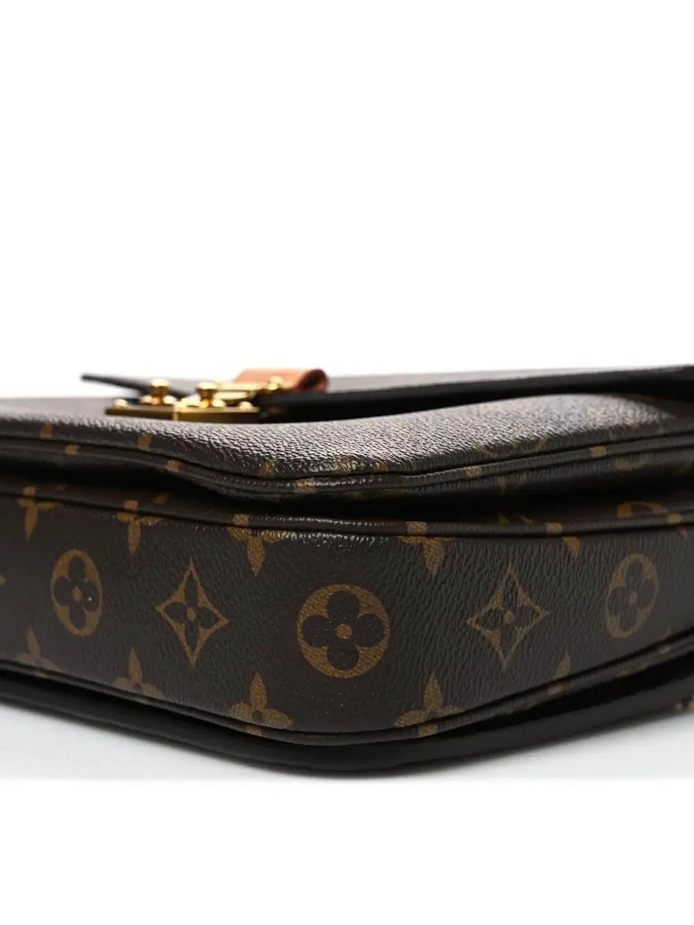 Louis Vuitton Pochette Metis #339667L22B
